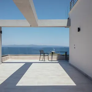 https://ermojo-luxury-apartments.hotelschalkidiki.net