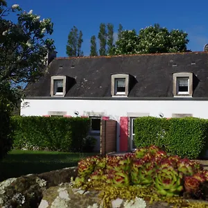 https://les-gites-du-vallon-du-trunvel.inbrittany.com